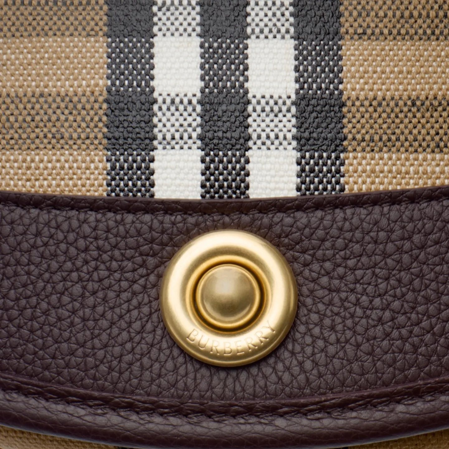 Highlands Crossbody Bag